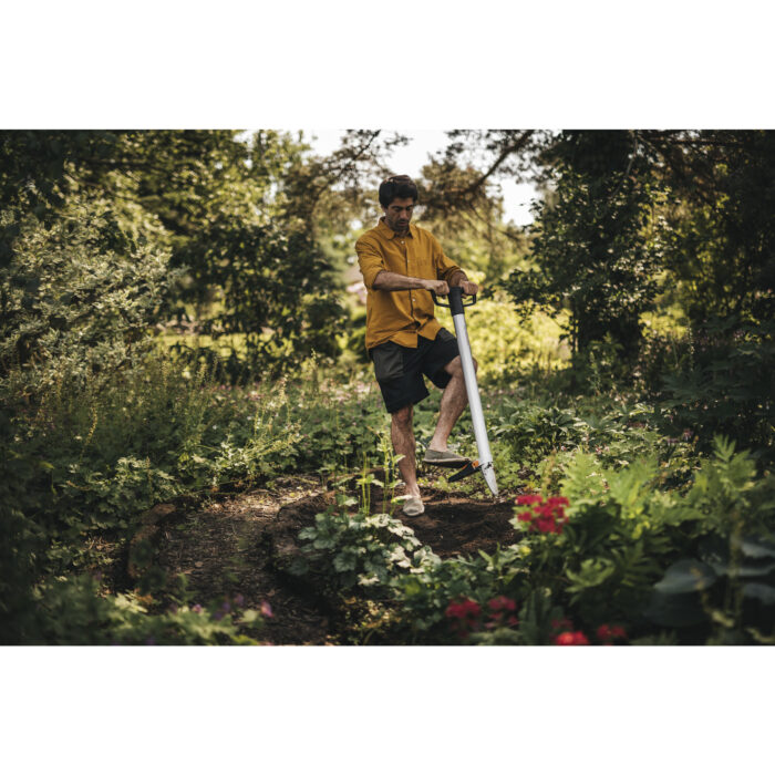 F-131132_Gardening_Action_Xact_Standing_bulb_planter_1057077_6